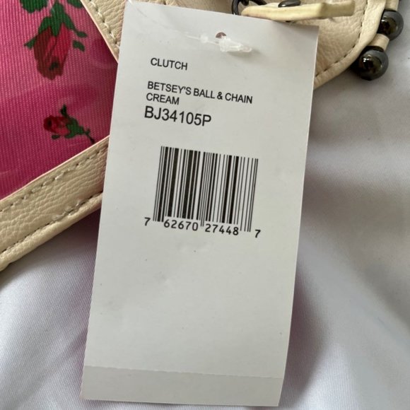 Betsey Johnson Ball and Chain Cream Clutch Wallet - NEW - Picture 10 of 10